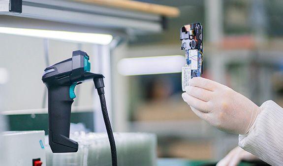 条码扫描装备，是怎样应用于3C制造的各环节中